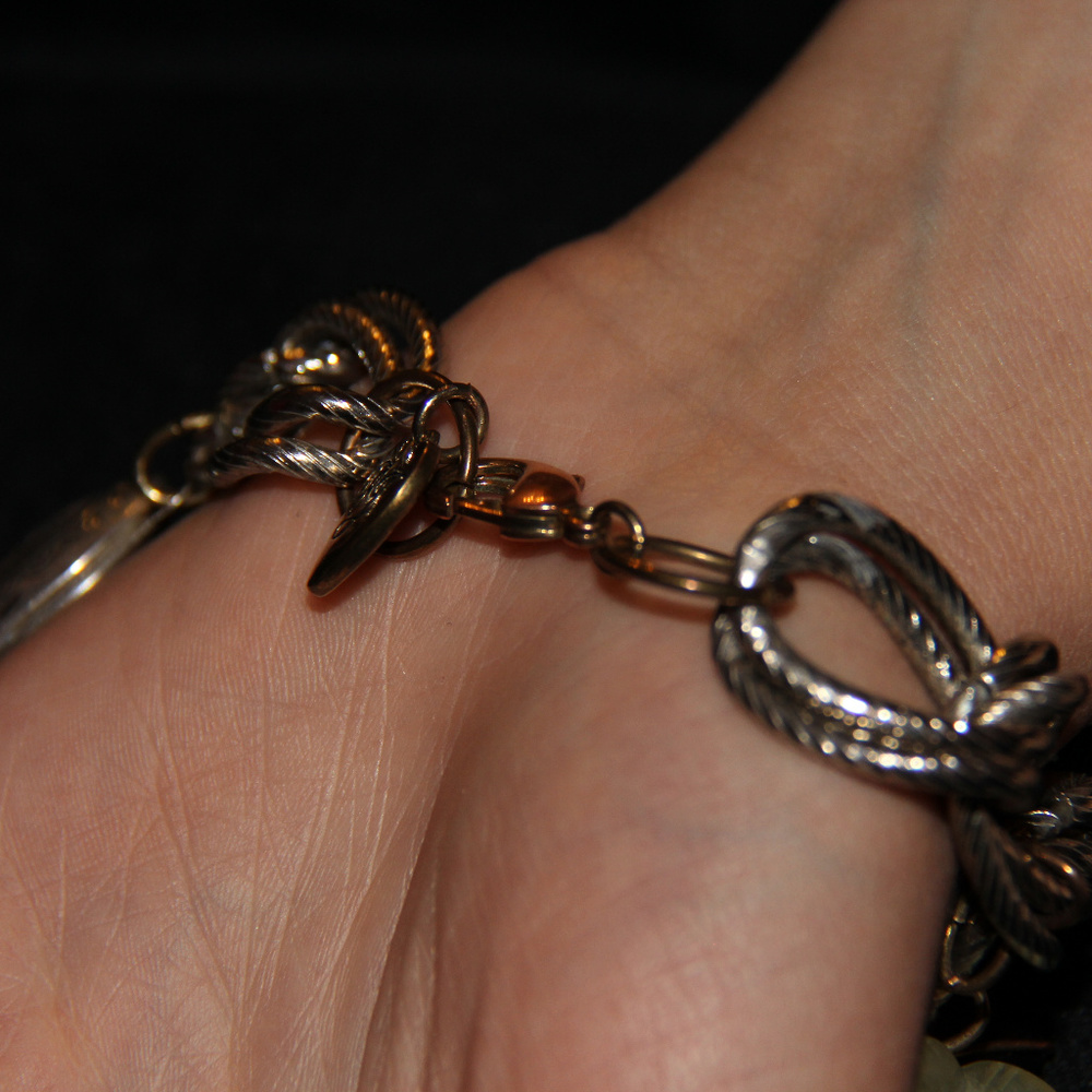 BETSEY JOHNSON Vintage BRACELET BOHO INDIE SKULL B19 butterfly charm heart new - Picture 7 of 8